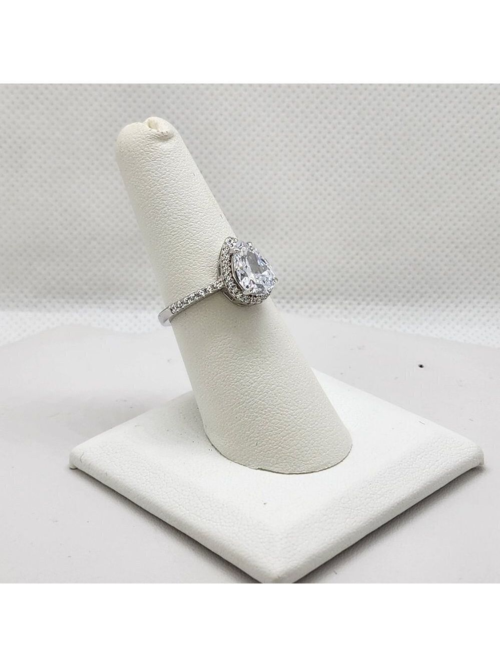 Brand New Sterling Silver 925 Tear Drop Ring